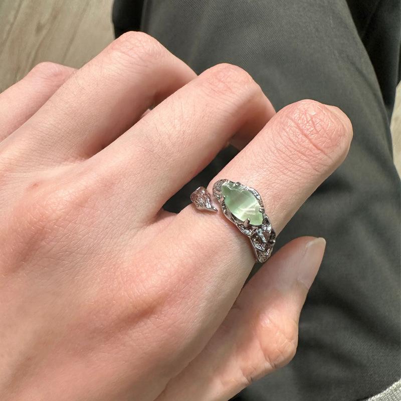 PANJBJ 925 Sterling Silver Green ZirconRing for Women Design Retro Fashion Irregular Animal Adjustable Gift Dropshipping resizable
PANJBJ 925 Sterling Silver Green ZirconRing for Women Design Retro Fashion Irregular Animal Adjustable Gift Dropshipping resizable