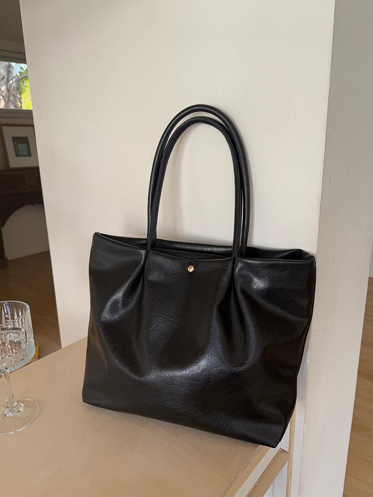 Designer women handbag Large capacity shopping bags PU leather Commuting ladies big Totes Casual female Shoulder bags bolsa чёрный
Designer women handbag Large capacity shopping bags PU leather Commuting ladies big Totes Casual female Shoulder bags bolsa чёрный