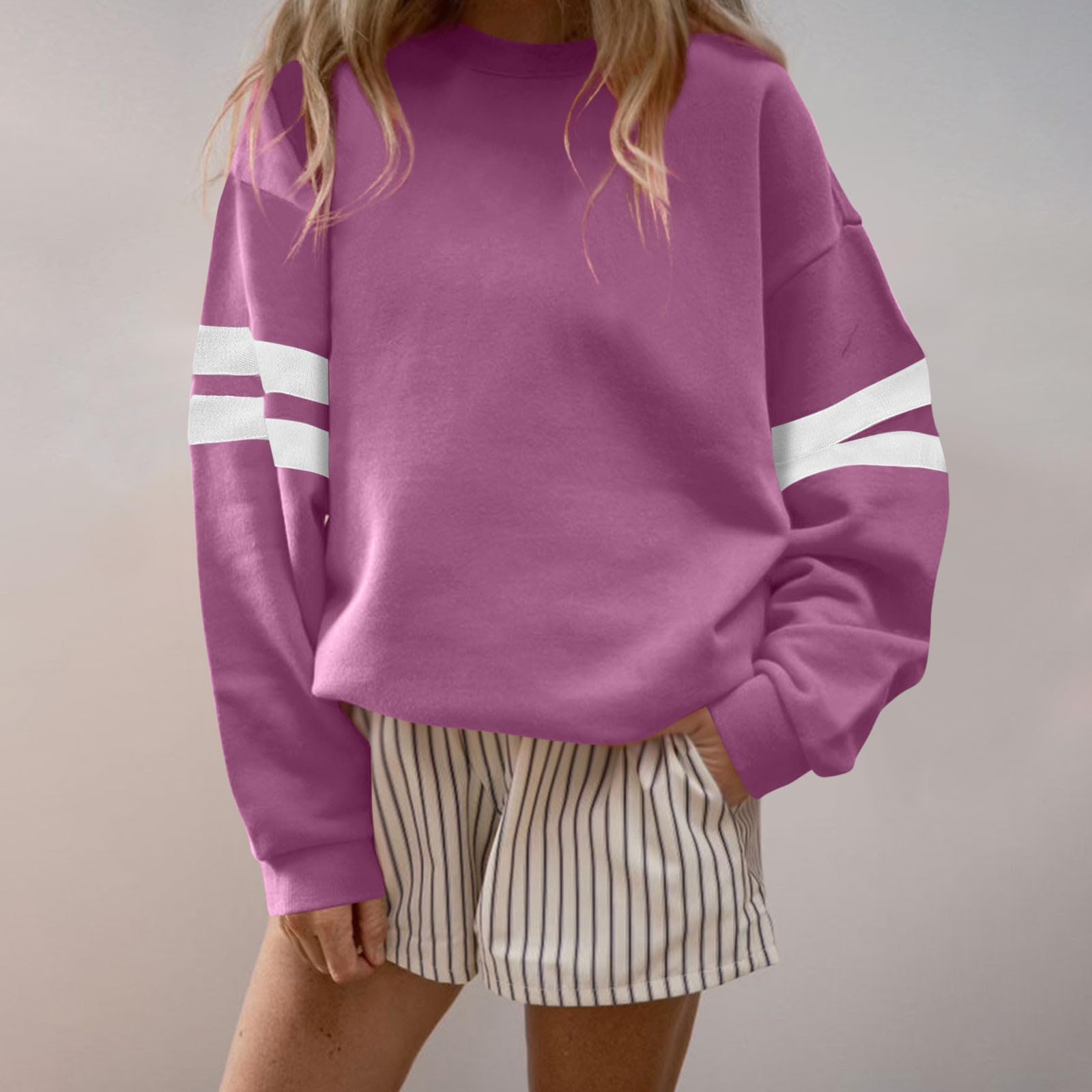 Ladies Fashionable Solid Color Long Sleeved Sweatshirt L
Ladies Fashionable Solid Color Long Sleeved Sweatshirt L