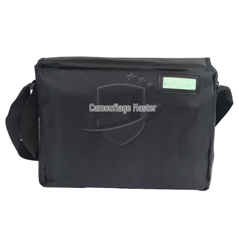 Tactical Outdoor Shoulder Bag
Tactical Outdoor Shoulder Bag