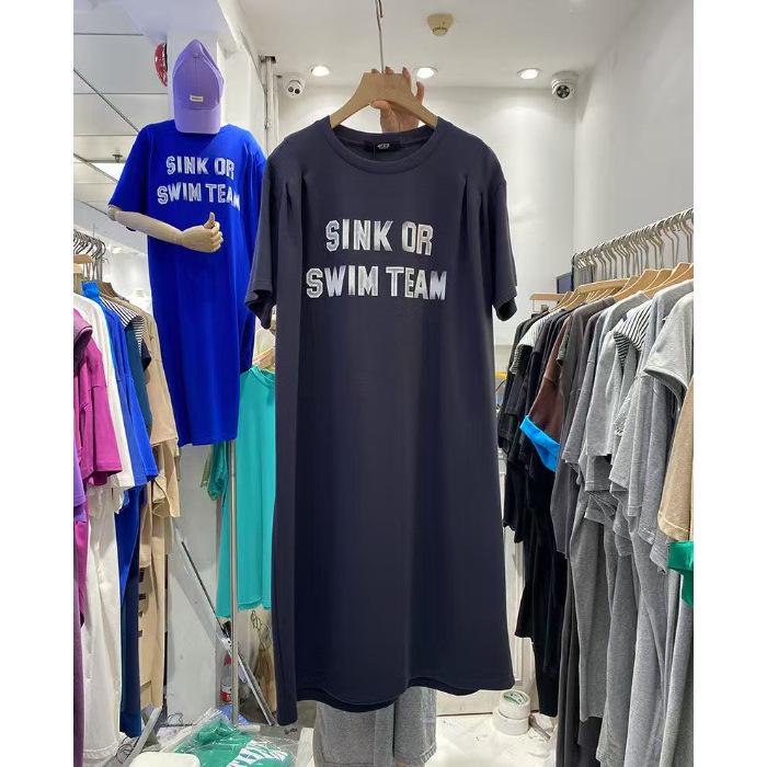 Korean Style Summer Slit Print T-Shirt Dress - Women s Loose Slimming Oversized Short Sleeve Sleepwear L темно-сірий
Korean Style Summer Slit Print T-Shirt Dress - Women s Loose Slimming Oversized Short Sleeve Sleepwear L темно-сірий