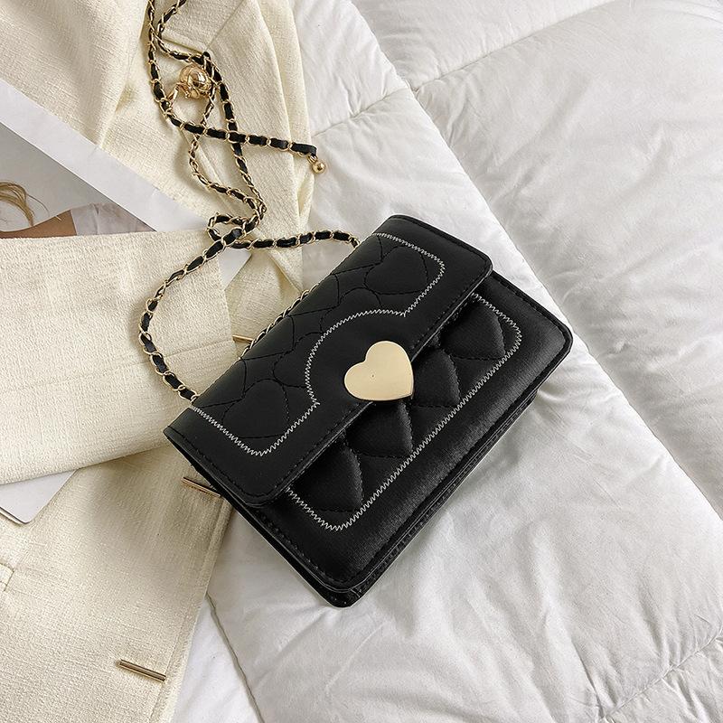 Популярная в этом году маленькая женская сумка 2024 года, летняя новая модная повседневная сумка через плечо, простая повседневная сумка-мессенджер чёрный