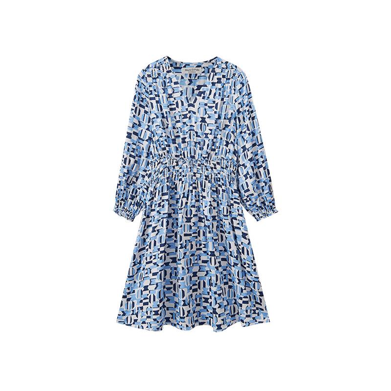 Marc O Polo Women s V-Neck Printed A-Line Dress 34
Marc O Polo Women s V-Neck Printed A-Line Dress 34