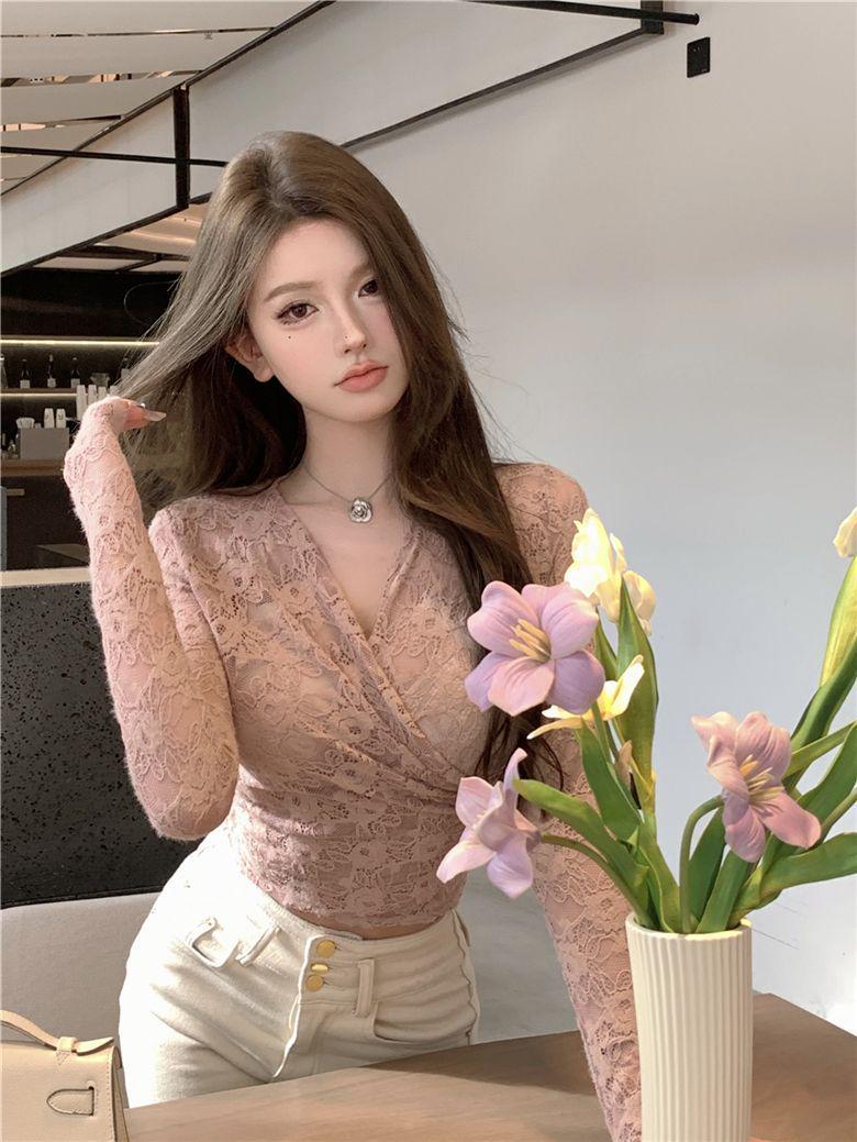 Pure Desire Pink V-neck Lace Top – Spicy, Flattering Layer for Women (Autumn/Winter) L рожевий
Pure Desire Pink V-neck Lace Top – Spicy, Flattering Layer for Women (Autumn/Winter) L рожевий