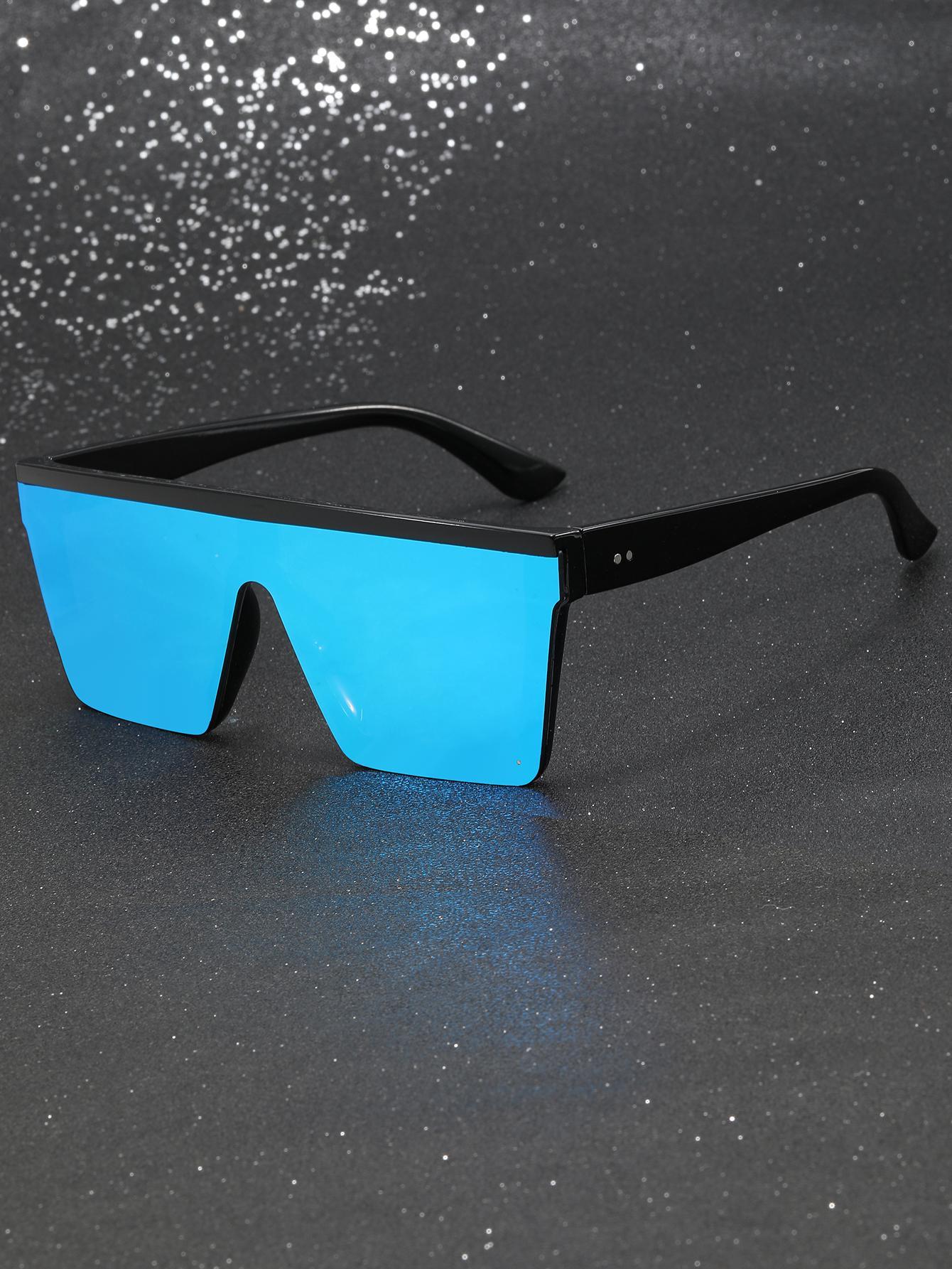 A pair of men s acrylic geometric one-piece fashion glasses, suitable for wearing outdoors on the streets синий
A pair of men s acrylic geometric one-piece fashion glasses, suitable for wearing outdoors on the streets синий