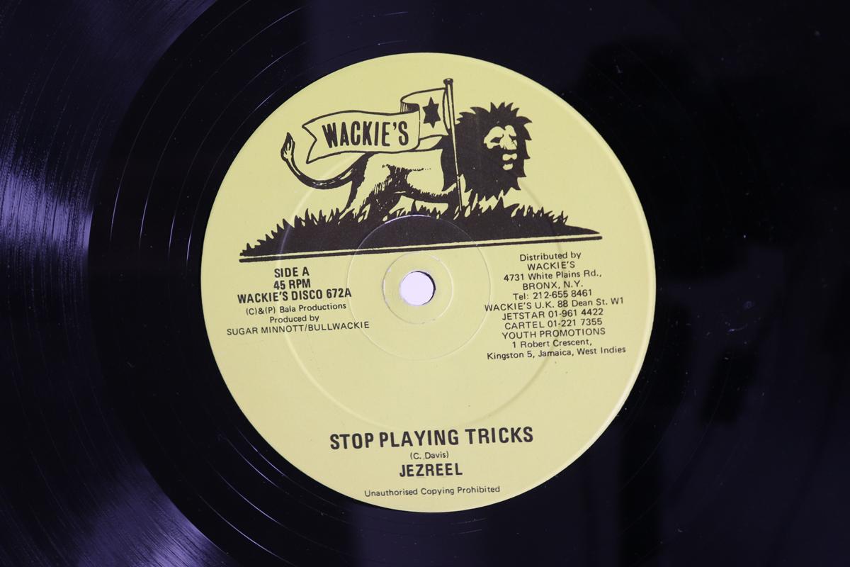 12inch Record JEZREEL Stop Playing Tricks Cheating Girl WACKIESDISCO672 WACKIES 1983 UK Reggae Ska Dub Used
12inch Record JEZREEL Stop Playing Tricks Cheating Girl WACKIESDISCO672 WACKIES 1983 UK Reggae Ska Dub Used