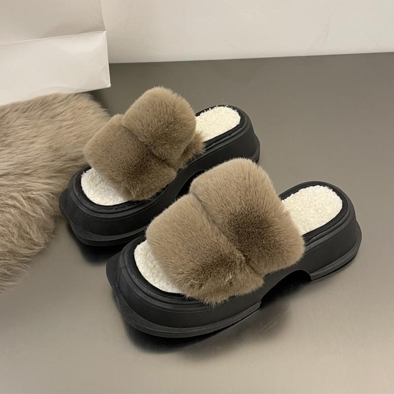 Черные пушистые тапочки женские носят европейские товары осенью и зимой интернет-знаменитости новые высококлассные на высоком каблуке толстая подошва домашняя хлопковая швабра 40 хаки
Черные пушистые тапочки женские носят европейские товары осенью и зимой интернет-знаменитости новые высококлассные на высоком каблуке толстая подошва домашняя хлопковая швабра 40 хаки