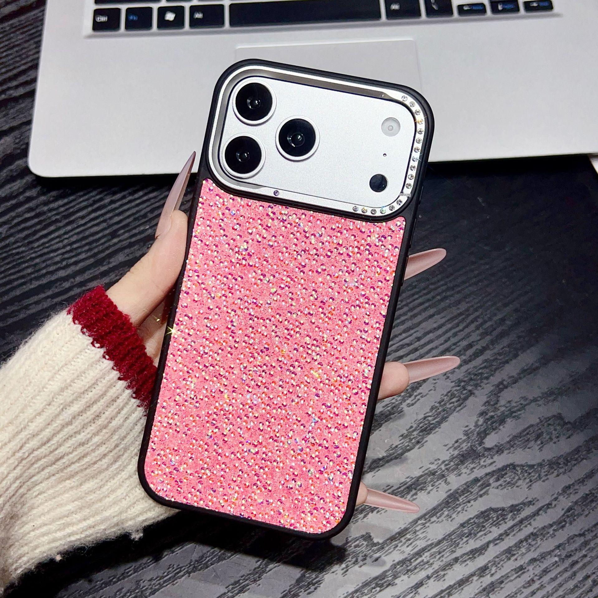 Compatible with iPhone 17 Pro Max: Pearl leather-textured case with diamond-studded lens and Apple 16 drop-proof protection. 17 Pro рожевий
Compatible with iPhone 17 Pro Max: Pearl leather-textured case with diamond-studded lens and Apple 16 drop-proof protection. 17 Pro рожевий