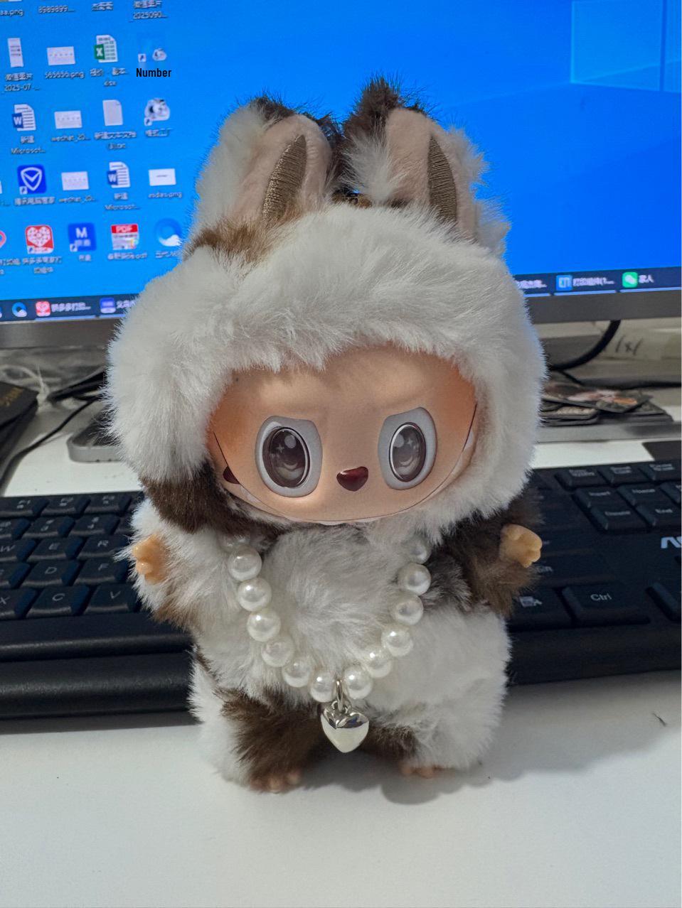 Labubu Модний Різдвяний Плюшевий Рюкзак-Підвіска Брелок Прикраса Подарунок 20cm
Labubu Модний Різдвяний Плюшевий Рюкзак-Підвіска Брелок Прикраса Подарунок 20cm