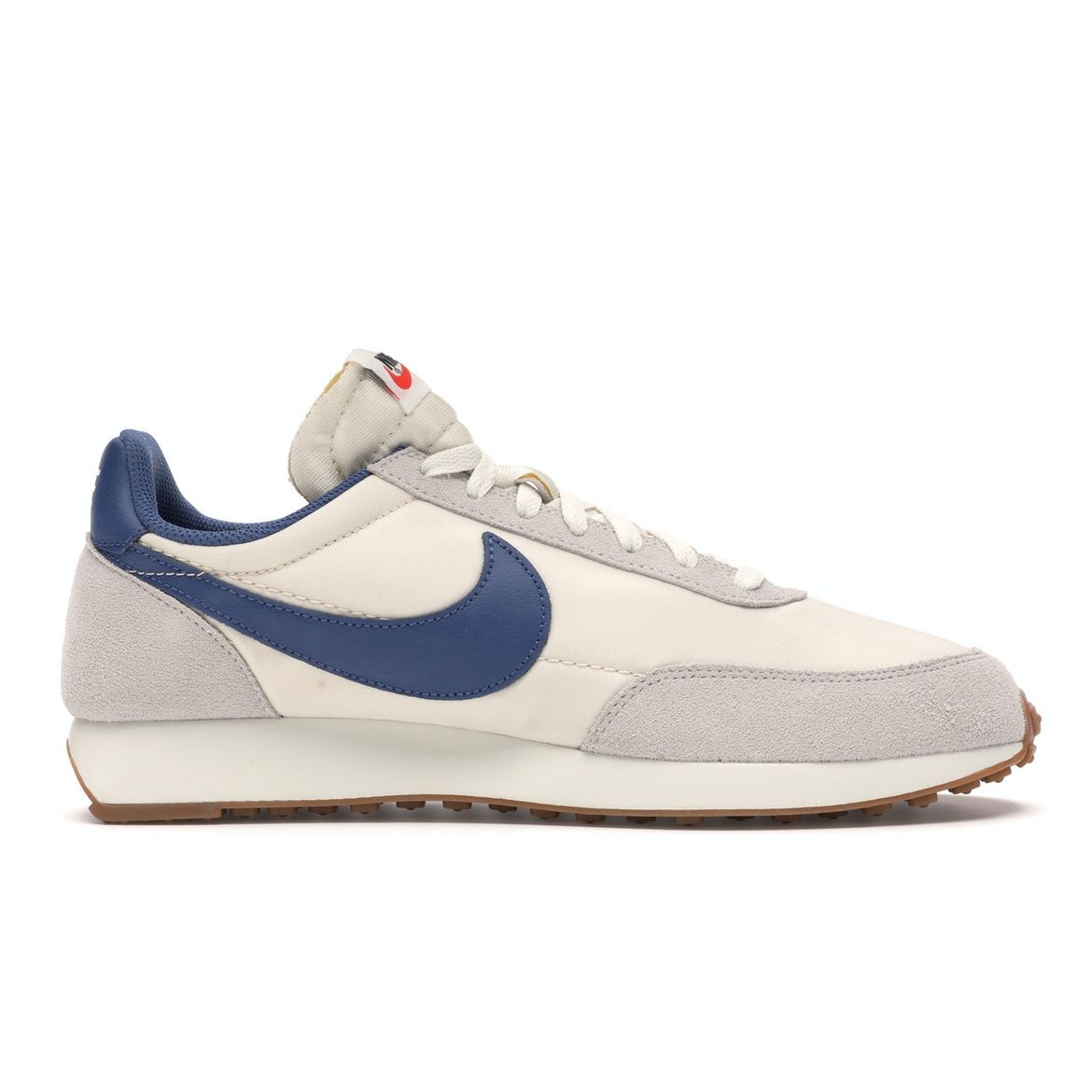Мужские кроссовки Nike Air Tailwind 79 Mystic Navy Серые Vast-Grey Light-Cream 487754-011
Мужские кроссовки Nike Air Tailwind 79 Mystic Navy Серые Vast-Grey Light-Cream 487754-011