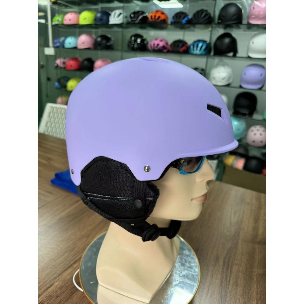 Взрослый лыжный шлем, подходящий для сноубординга, занятий спортом в помещении и на открытом воздухе на горнолыжном курорте. L лавандовый
Взрослый лыжный шлем, подходящий для сноубординга, занятий спортом в помещении и на открытом воздухе на горнолыжном курорте. L лавандовый