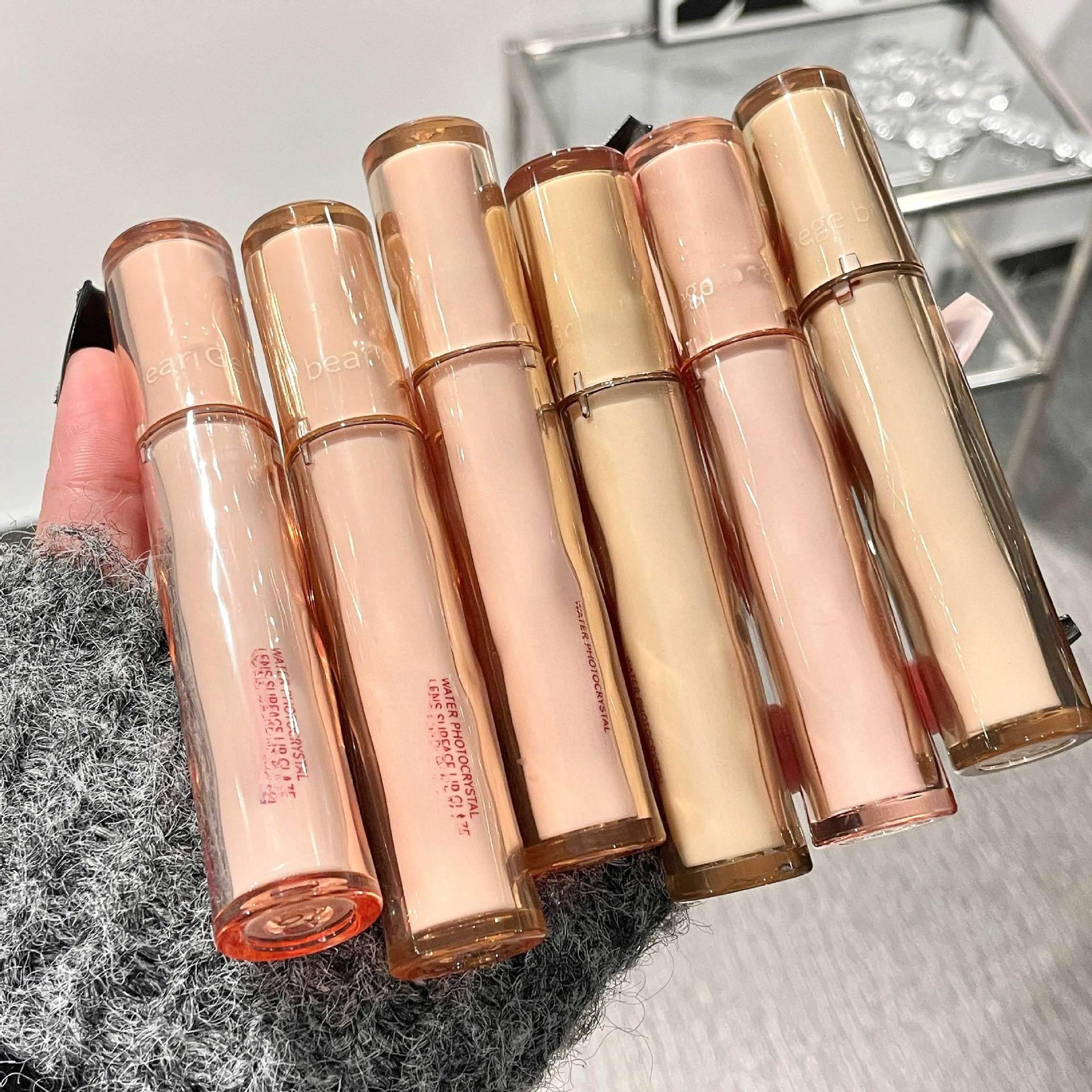 Gogo Bear Water Light Crystal Mirror Lip Glaze — стойкий, увлажняющий, нелипкий блеск для губ с сияющим эффектом 01
Gogo Bear Water Light Crystal Mirror Lip Glaze — стойкий, увлажняющий, нелипкий блеск для губ с сияющим эффектом 01