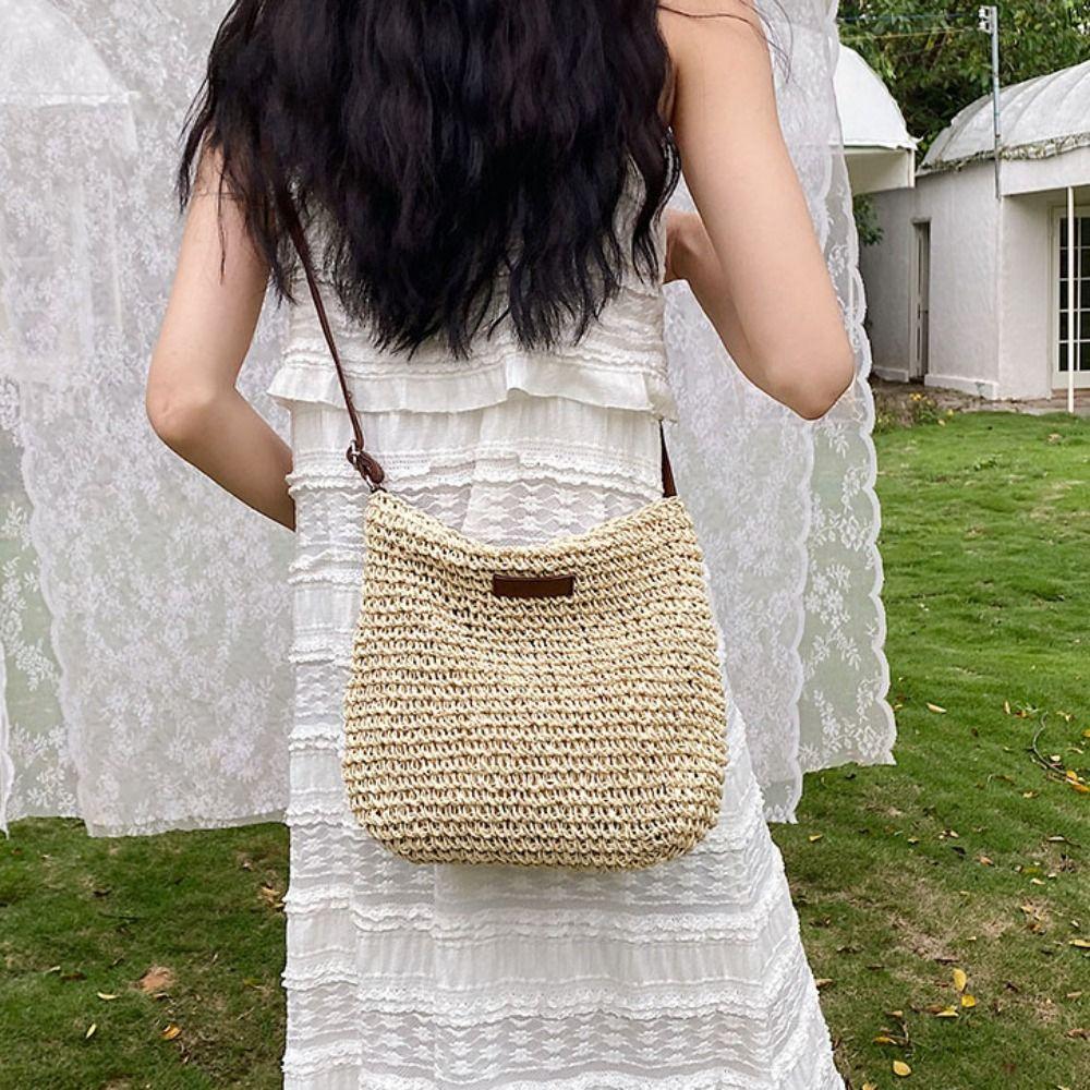 Large Capacity Straw Bucket Bag Bohemian Style Straw Crossbody Bag Portable Weave Straw Bag Ladies бежевий
Large Capacity Straw Bucket Bag Bohemian Style Straw Crossbody Bag Portable Weave Straw Bag Ladies бежевий
