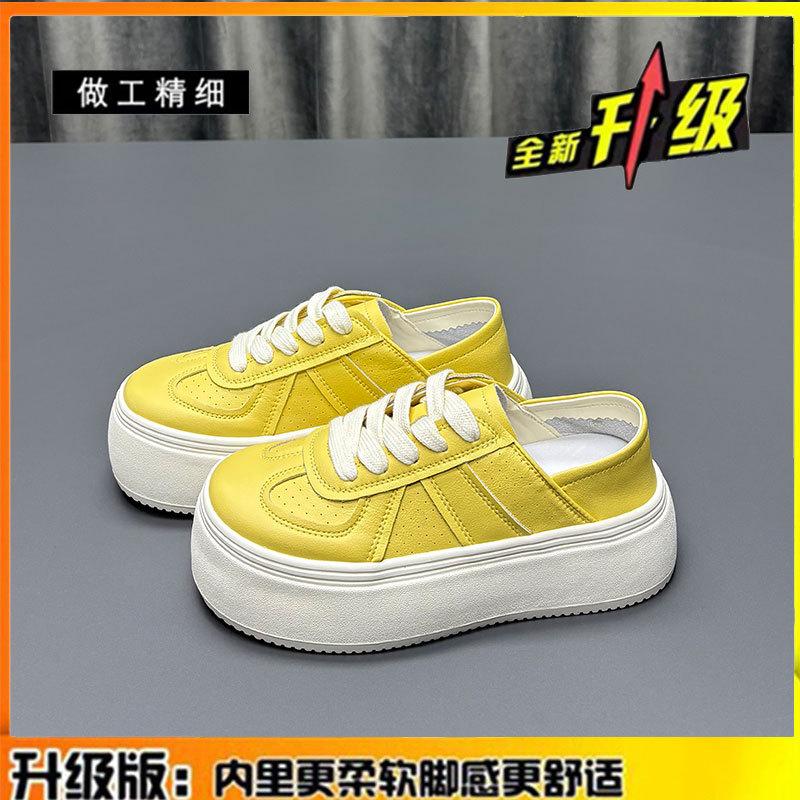 Leather two wear platform white shoes women s shoes 2025 spring and summer new versatile breathable muffin shoes lace-up heightening board shoes 35
Leather two wear platform white shoes women s shoes 2025 spring and summer new versatile breathable muffin shoes lace-up heightening board shoes 35