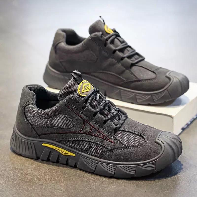Labor Insurance Shoes Men s Spring New Breathable Construction Site Work Slip Resistant Wear-resistant Sneakers Casual Hiking 44
Labor Insurance Shoes Men s Spring New Breathable Construction Site Work Slip Resistant Wear-resistant Sneakers Casual Hiking 44