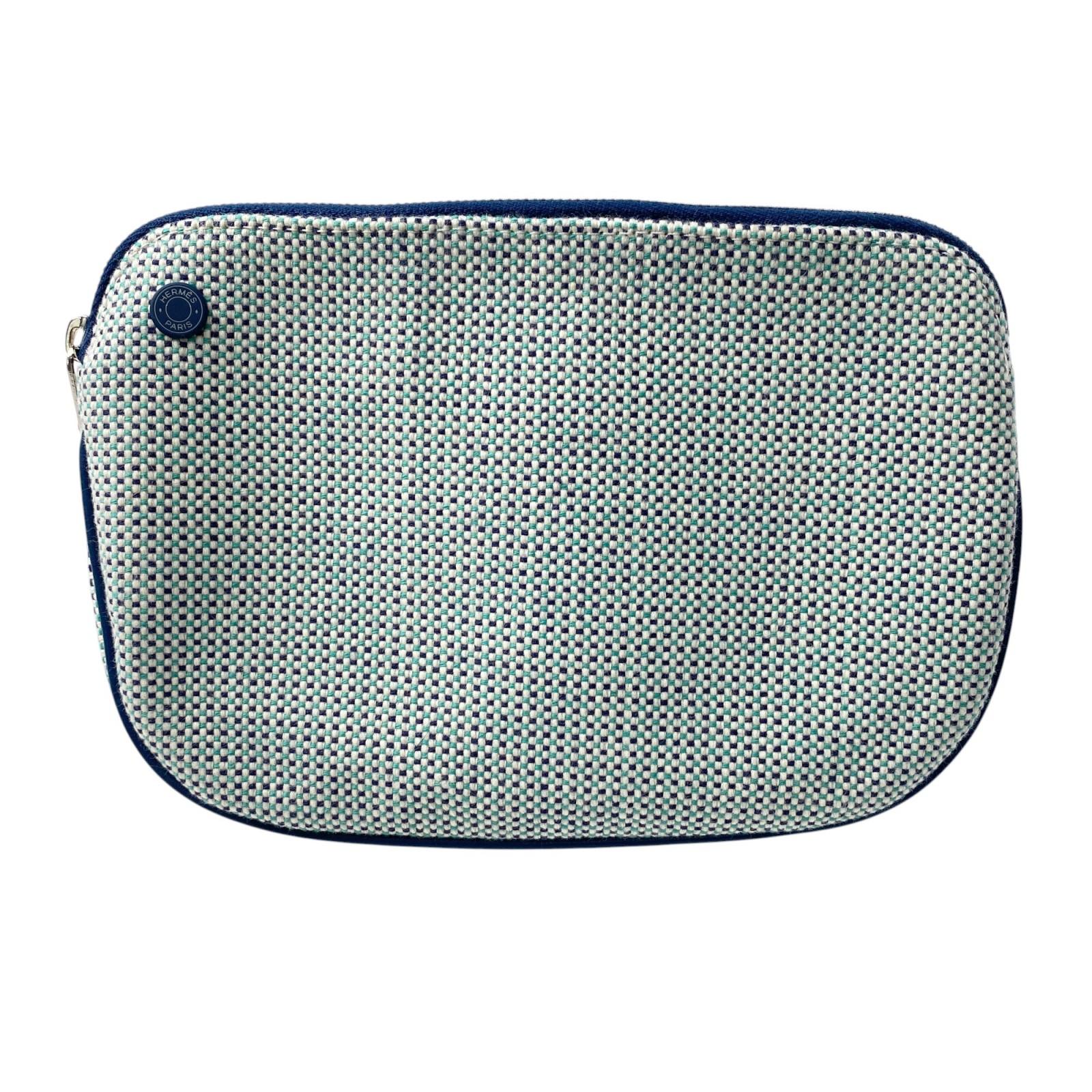 Used HERMESPouch Blue canvas Women
Used HERMESPouch Blue canvas Women