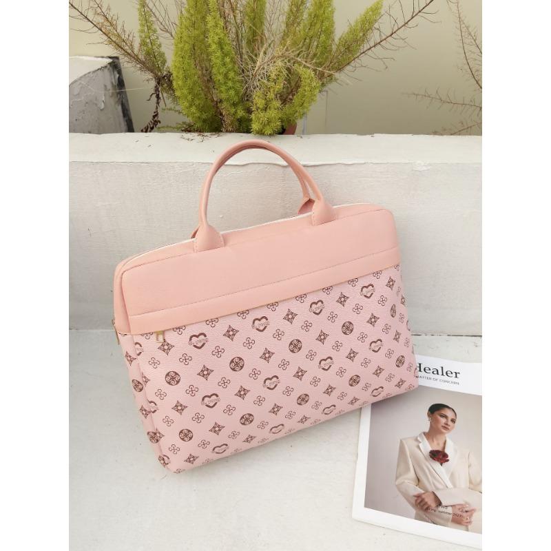 Сумка для компьютера новая сумка через плечо осенняя универсальная женская сумка нишевый дизайн высококлассная большая сумка розовый
Сумка для компьютера новая сумка через плечо осенняя универсальная женская сумка нишевый дизайн высококлассная большая сумка розовый