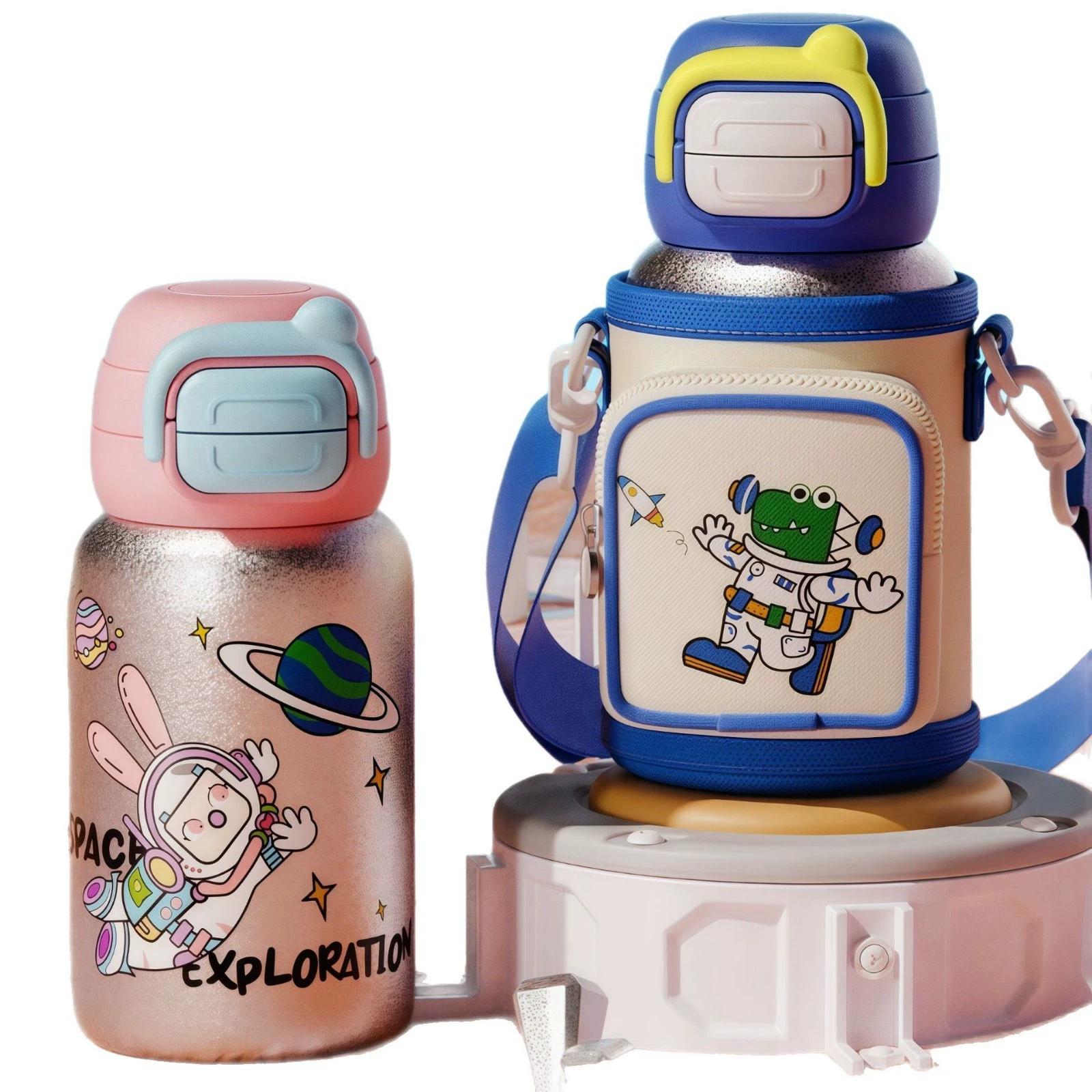 Botella de agua térmica para niños de acero inoxidable, termo portátil de gran capacidad con doble tapa
Botella de agua térmica para niños de acero inoxidable, termo portátil de gran capacidad con doble tapa