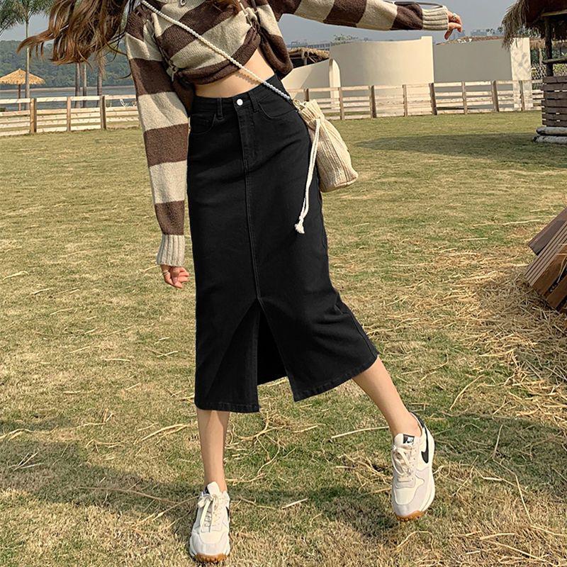High-Waist Black Denim A-line Slit Skirt: Mid-Length, Slimming, Versatile. L (Recommended 109-119 Catty)
High-Waist Black Denim A-line Slit Skirt: Mid-Length, Slimming, Versatile. L (Recommended 109-119 Catty)