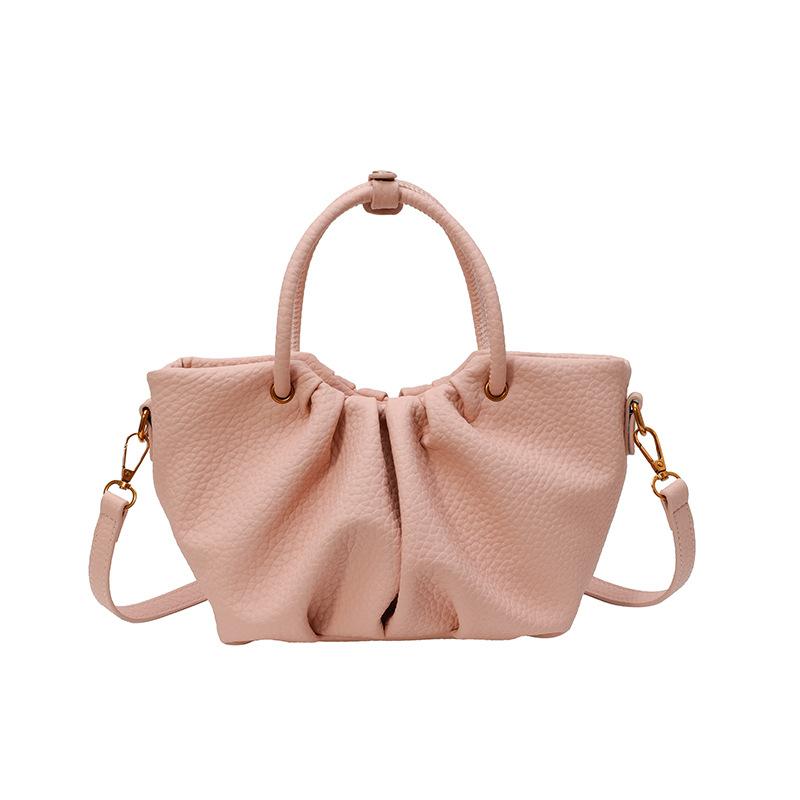 2025 new portable simple pleated portable vegetable basket bag fashionable niche design lychee pattern messenger women s bag розовый
2025 new portable simple pleated portable vegetable basket bag fashionable niche design lychee pattern messenger women s bag розовый