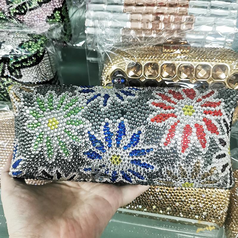 Lady AB Rhinestone Evening Clutch Purse Women High-End Crystal Flower Leaves Designer Girls Wedding Prom Minaudiere Handbag
Lady AB Rhinestone Evening Clutch Purse Women High-End Crystal Flower Leaves Designer Girls Wedding Prom Minaudiere Handbag