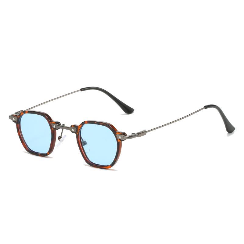 Hot Punk Small Frame Hip Hop Sunglasses - Stylish European & American Avant-garde Unisex Eyewear Regular
Hot Punk Small Frame Hip Hop Sunglasses - Stylish European & American Avant-garde Unisex Eyewear Regular