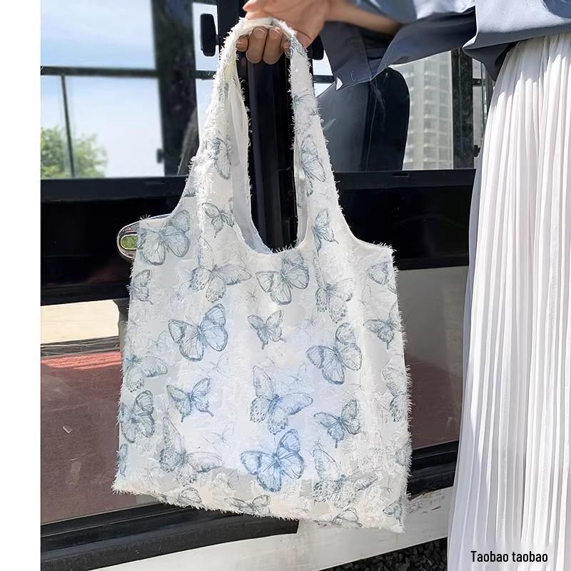 Korean Style Canvas Tote Bag - Large Capacity for Students
Korean Style Canvas Tote Bag - Large Capacity for Students