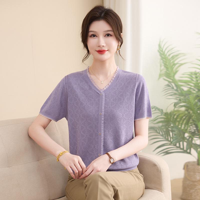Women s Light Luxury V-Neck Ice Silk T-Shirt: This short-sleeved, mulberry silk knit top is popular for middle-aged mothers this summer. 3XL фіолетовий
Women s Light Luxury V-Neck Ice Silk T-Shirt: This short-sleeved, mulberry silk knit top is popular for middle-aged mothers this summer. 3XL фіолетовий