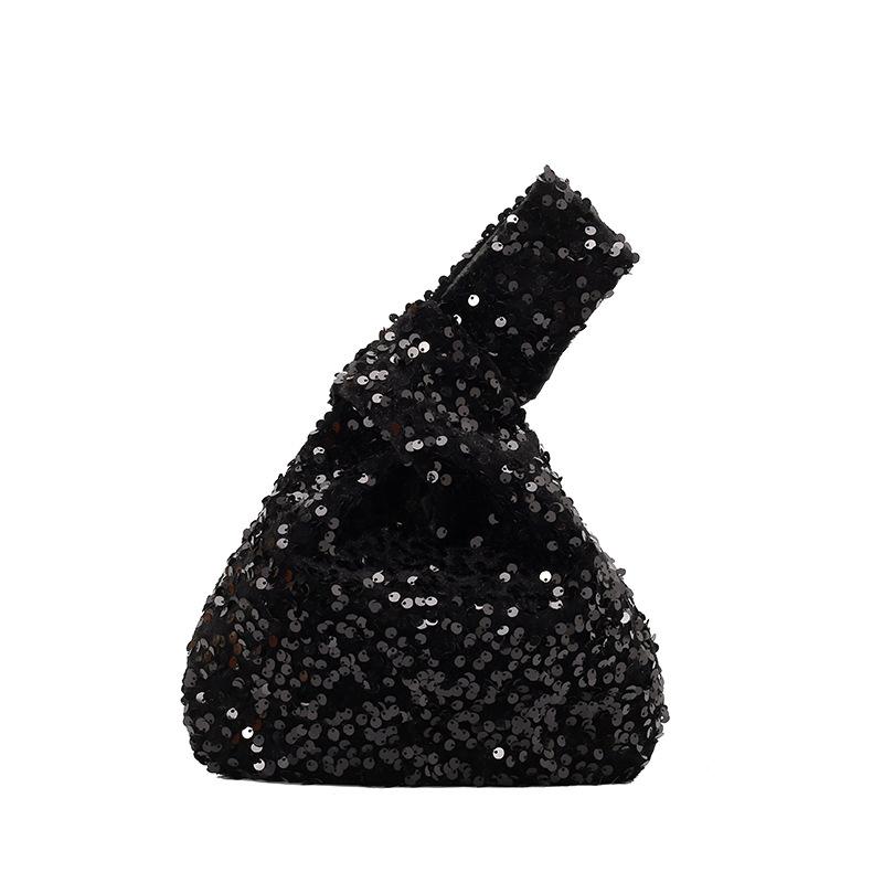 1Pcs Fashion Starry Sky Blingbling Handbag Art Fashion Knot Portable Storage Bag Casual Cute Party Banquet Bag Wrist Bag чёрный
1Pcs Fashion Starry Sky Blingbling Handbag Art Fashion Knot Portable Storage Bag Casual Cute Party Banquet Bag Wrist Bag чёрный