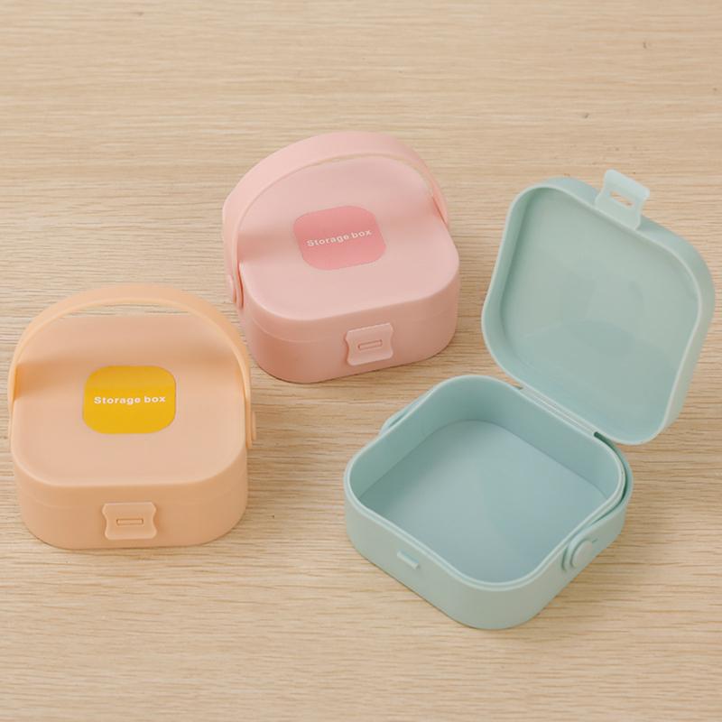 1Pc Square Plastic Earrings Jewelry Storage Box Small Item Sundries Organizer Case Jewelry Beads Container Box Tools Accessories
1Pc Square Plastic Earrings Jewelry Storage Box Small Item Sundries Organizer Case Jewelry Beads Container Box Tools Accessories