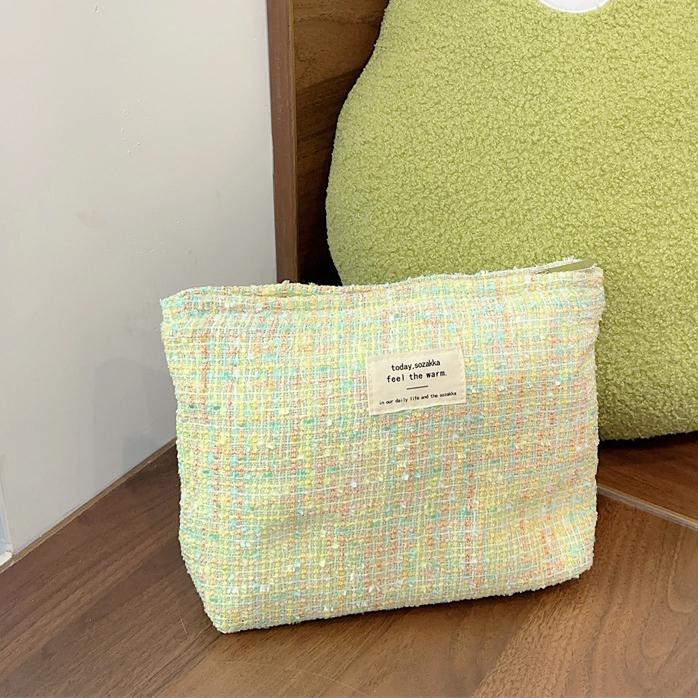 Vintage Woolen Women s Cosmetic Bag Large Capacity Female Girls Makeup Case Storage Bags Portable Female Handbags Change Purse зелёный
Vintage Woolen Women s Cosmetic Bag Large Capacity Female Girls Makeup Case Storage Bags Portable Female Handbags Change Purse зелёный