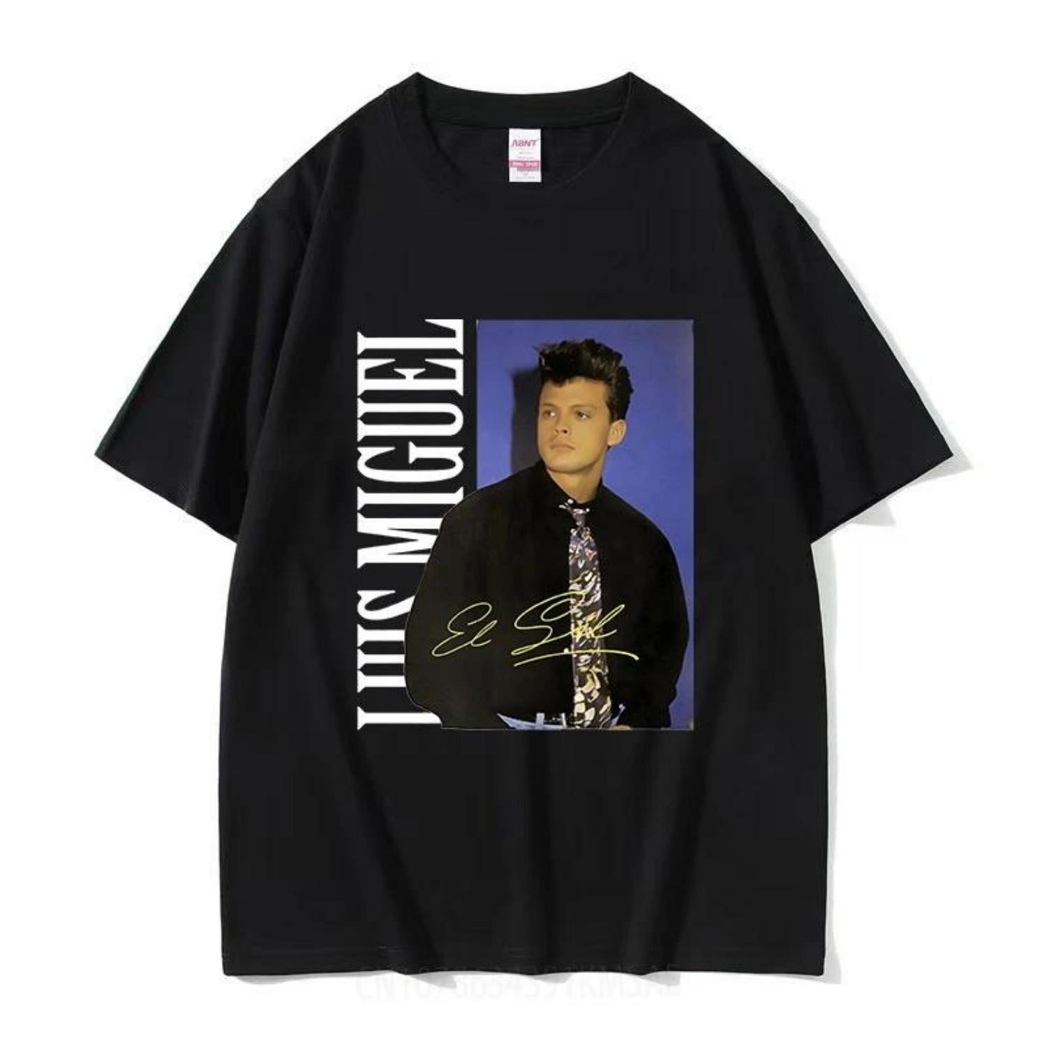 Singer Luis Miguel Tour Graphic T Shirts Men s Hip Hop O-Neck Fashion T-shirt 90s Vintage Oversized Cotton Tshirt Streetwea XXXXXL чорний
Singer Luis Miguel Tour Graphic T Shirts Men s Hip Hop O-Neck Fashion T-shirt 90s Vintage Oversized Cotton Tshirt Streetwea XXXXXL чорний