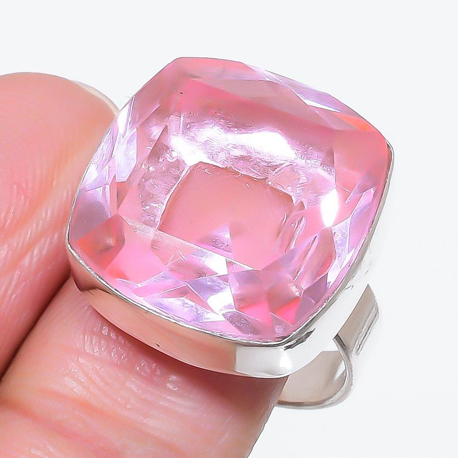 Natural Pink Kunzite Gemstone 925 Sterling Silver Jewelry Ring Size 9 M8i35
Natural Pink Kunzite Gemstone 925 Sterling Silver Jewelry Ring Size 9 M8i35