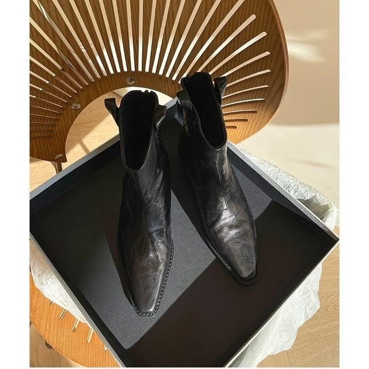 Винтажные коричневые ковбойские сапоги для женщин в стиле вестерн, ботильоны из искусственной кожи на среднем каблуке, женские осенне-зимние рыцарские сапоги Naked 40
Винтажные коричневые ковбойские сапоги для женщин в стиле вестерн, ботильоны из искусственной кожи на среднем каблуке, женские осенне-зимние рыцарские сапоги Naked 40