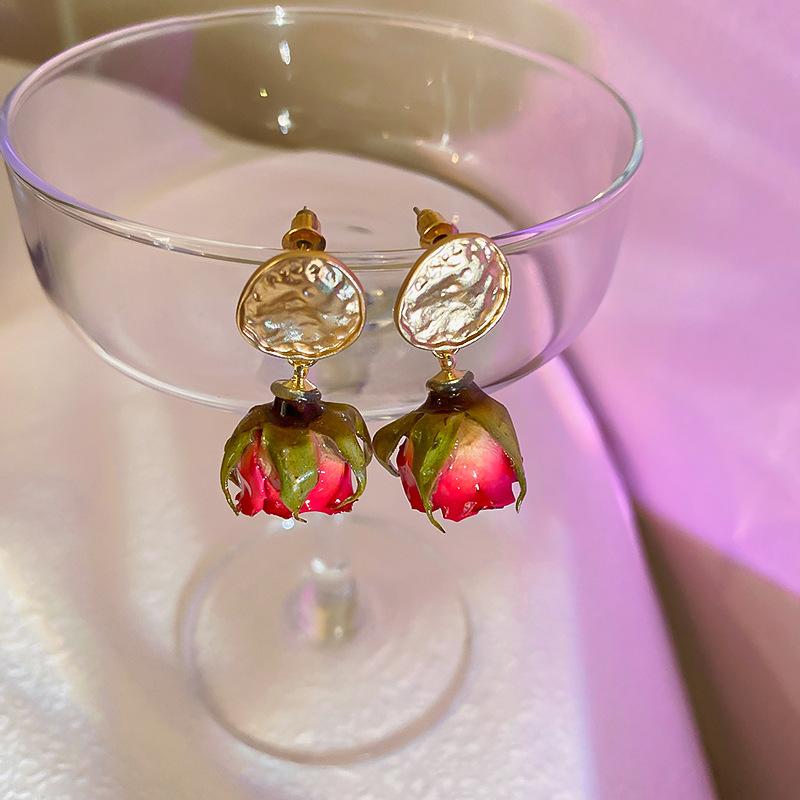 Super Divine Rose Flower Earrings - High-end, Luxurious and Sweet Women s Ear Pendants - Simple and Elegant Eternal Flower Ear Pendants Model C
Super Divine Rose Flower Earrings - High-end, Luxurious and Sweet Women s Ear Pendants - Simple and Elegant Eternal Flower Ear Pendants Model C