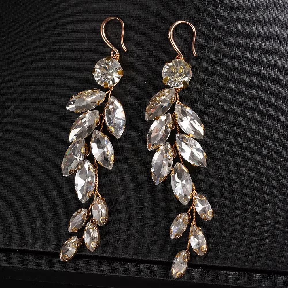 Blue Rhinestone Purple Earring for Wedding Accessories Women Handmade Bridal Bride Gold Jewelry Trendy Girls Party Oranments Yes золотий
Blue Rhinestone Purple Earring for Wedding Accessories Women Handmade Bridal Bride Gold Jewelry Trendy Girls Party Oranments Yes золотий