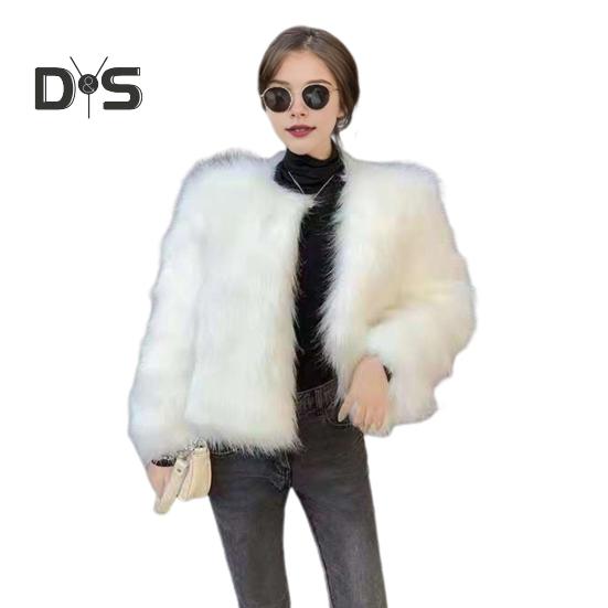 Женская куртка из искусственного меха на осень-зиму, теплое свободное плюшевое пальто, повседневный женский меховой кардиган для улицы, офиса, свидания XXL белый
Женская куртка из искусственного меха на осень-зиму, теплое свободное плюшевое пальто, повседневный женский меховой кардиган для улицы, офиса, свидания XXL белый