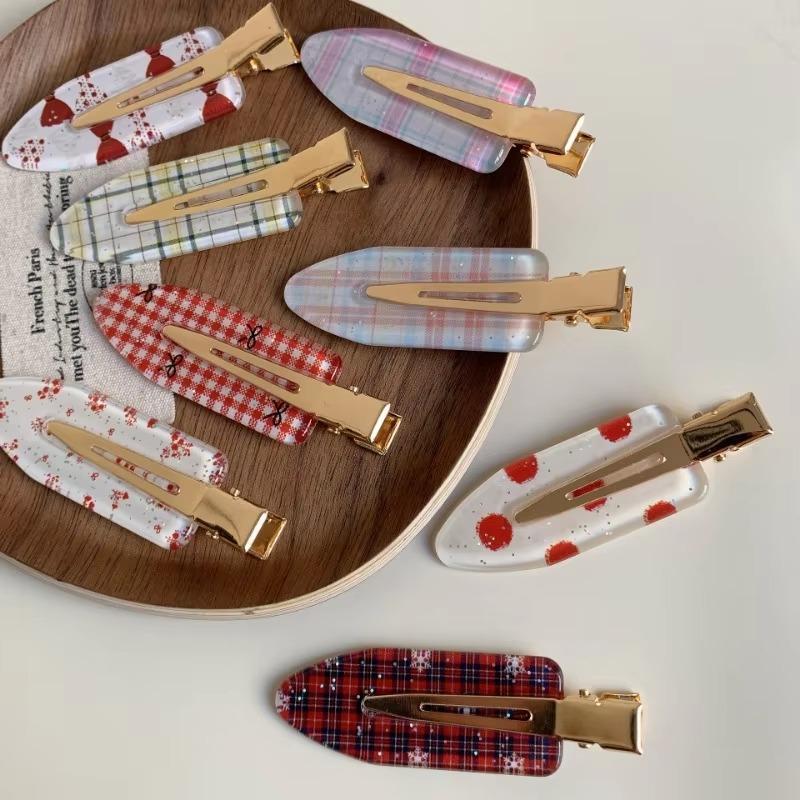 1PC New Korean Red Checkered Bow Pattern Hair Clip Cute Sweet Traceless Hairpin Duckbill Clip Girl Hair Accessoires 1pc
1PC New Korean Red Checkered Bow Pattern Hair Clip Cute Sweet Traceless Hairpin Duckbill Clip Girl Hair Accessoires 1pc