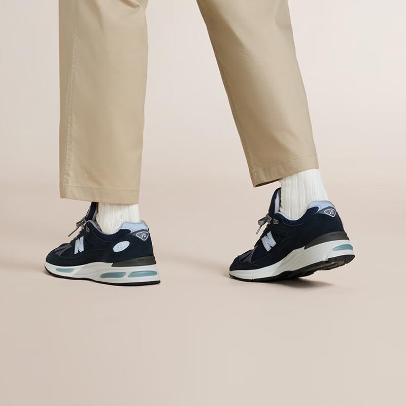 New Balance Кросівки 991V2 Зроблено у Великій Британії 42.5
New Balance Кросівки 991V2 Зроблено у Великій Британії 42.5