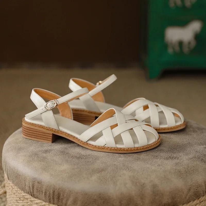 Летние женские сандалии в стиле ретро, модные элегантные тканые туфли с закрытым носком, женские удобные сандалии на низком каблуке, пляжные сандалии для отдыха 40
Летние женские сандалии в стиле ретро, модные элегантные тканые туфли с закрытым носком, женские удобные сандалии на низком каблуке, пляжные сандалии для отдыха 40