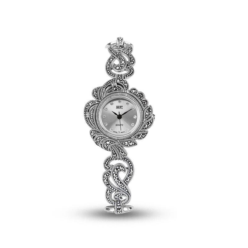 Вінтажний класичний жіночий годинник з срібла S925 2022 року з високоякісним кварцовим механізмом Approx. 17cm length білий
Вінтажний класичний жіночий годинник з срібла S925 2022 року з високоякісним кварцовим механізмом Approx. 17cm length білий