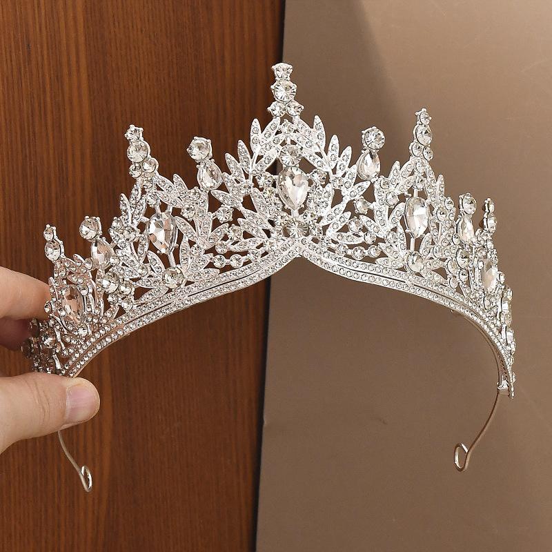 DIEZI 5 Colors Elegant Luxury Rhinestone Crystal Tiara Women Girls Wedding Party Princess Bridal Bride Crown Hair Accessories серебряный
DIEZI 5 Colors Elegant Luxury Rhinestone Crystal Tiara Women Girls Wedding Party Princess Bridal Bride Crown Hair Accessories серебряный