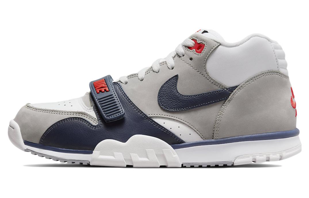 Nike Air Trainer 1 White Midnight Navy Medium Grey DM0521-101 42
Nike Air Trainer 1 White Midnight Navy Medium Grey DM0521-101 42