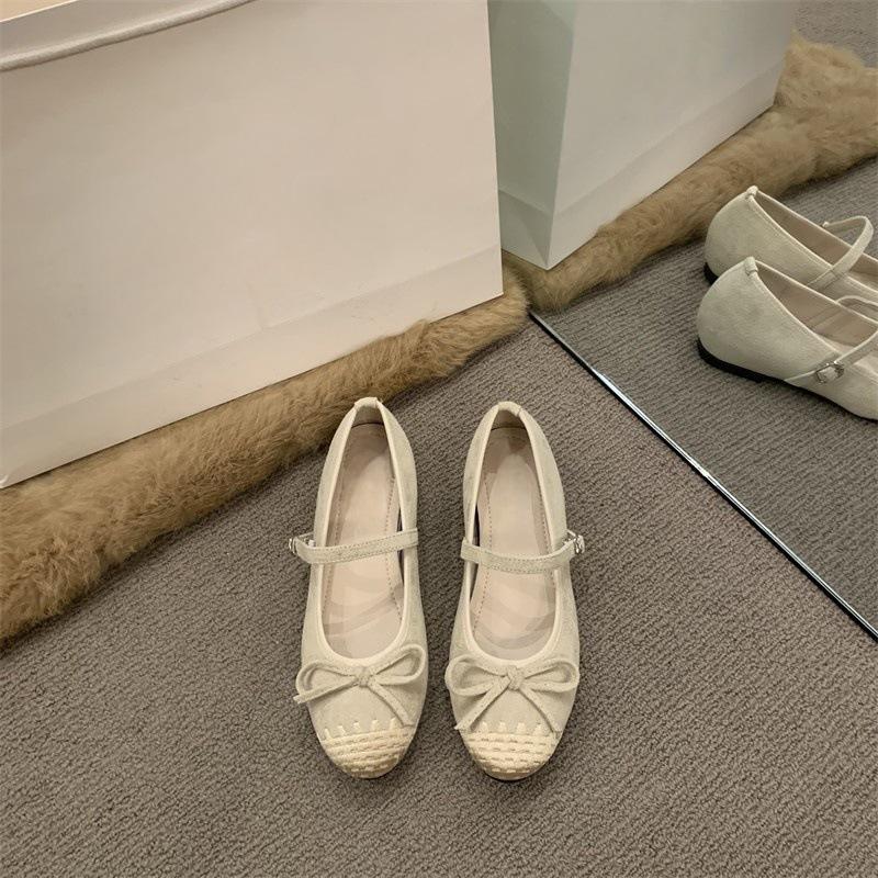 First season weaving square head inner height increase one word buckle with bow Mary Jane shoes wedge heel evening wind ballet 39 абрикосовий
First season weaving square head inner height increase one word buckle with bow Mary Jane shoes wedge heel evening wind ballet 39 абрикосовий