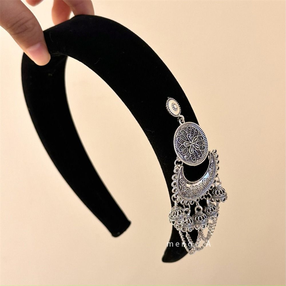 Vintage Tassel Bell Hair Band Retro Chinese Style Side Clip Ethnic Style Hair Hoop Wedding Style9
Vintage Tassel Bell Hair Band Retro Chinese Style Side Clip Ethnic Style Hair Hoop Wedding Style9