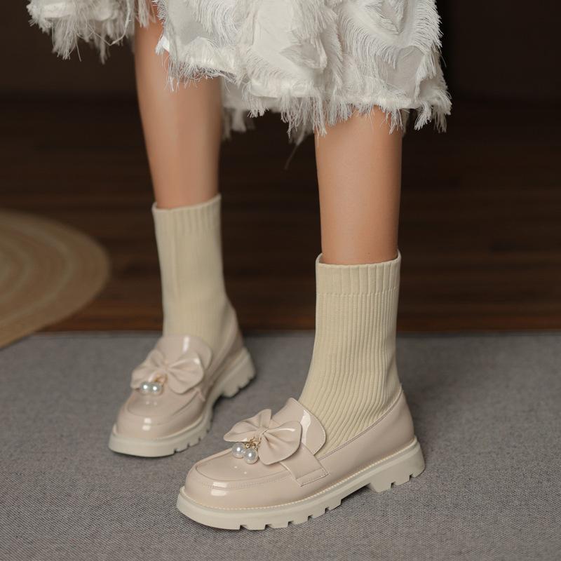 Осень и зима новая детская кожаная обувь резиновая мягкая подошва молния универсальный однотонный средний и старший школьный возраст студенты подиум Мартин 39 (inner length 24.5cm)
Осень и зима новая детская кожаная обувь резиновая мягкая подошва молния универсальный однотонный средний и старший школьный возраст студенты подиум Мартин 39 (inner length 24.5cm)