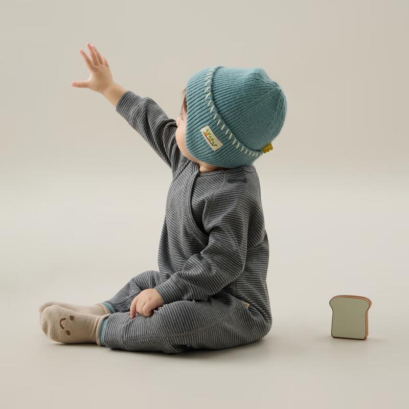 Papa Unisex Baby Soft Striped Autumn/Winter Romper 80
Papa Unisex Baby Soft Striped Autumn/Winter Romper 80