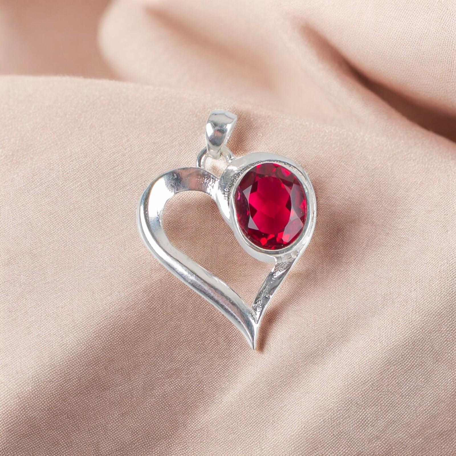 Natural Pink Rubellite Gemstone 925 Fine Silver Jewelry Handmade Unique Pendant CP-5-12
Natural Pink Rubellite Gemstone 925 Fine Silver Jewelry Handmade Unique Pendant CP-5-12