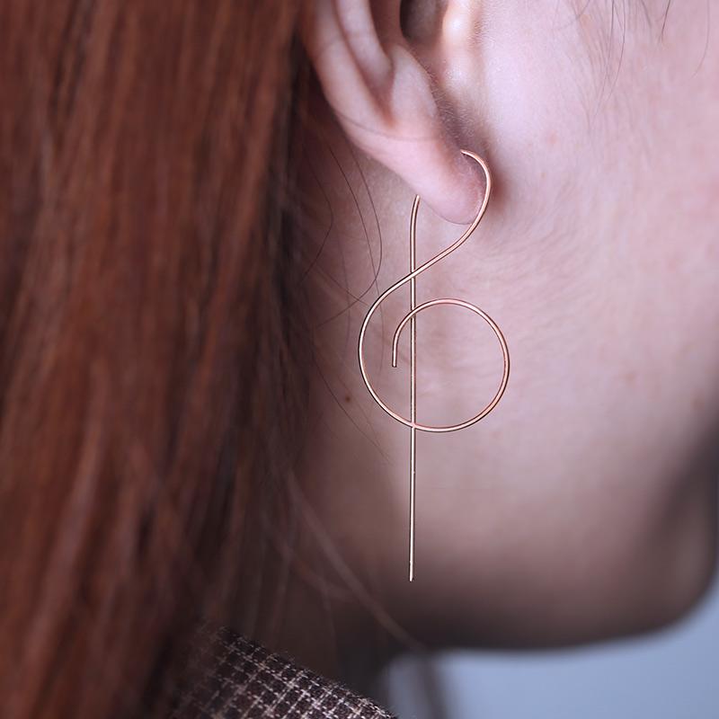Fashion Simple Musical Note Earrings for Women Personality Gold Color Irregular Earrings Jewelry Best Gift for Good Friends
Fashion Simple Musical Note Earrings for Women Personality Gold Color Irregular Earrings Jewelry Best Gift for Good Friends