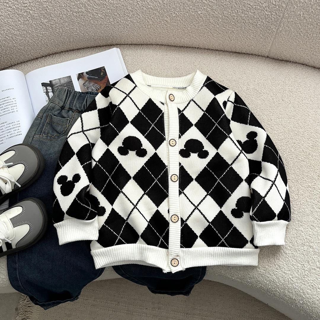 2025 Новое осенне-зимнее детское пальто Вязаные куртки Свитер для мальчиков и девочек Теплые кардиганы Детские утолщенные верхние свитера 80cm
2025 Новое осенне-зимнее детское пальто Вязаные куртки Свитер для мальчиков и девочек Теплые кардиганы Детские утолщенные верхние свитера 80cm